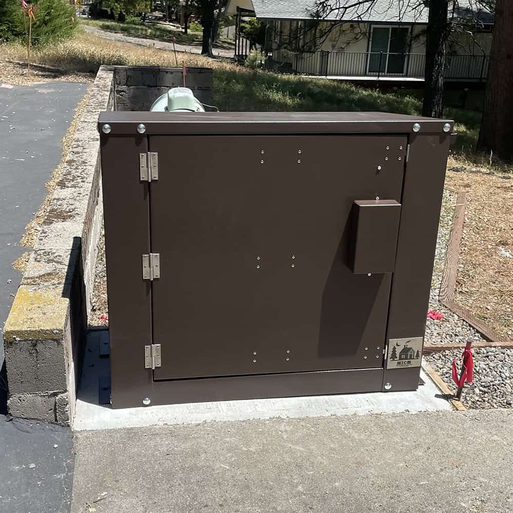 bear-proof enclosure - iron paw box solutions